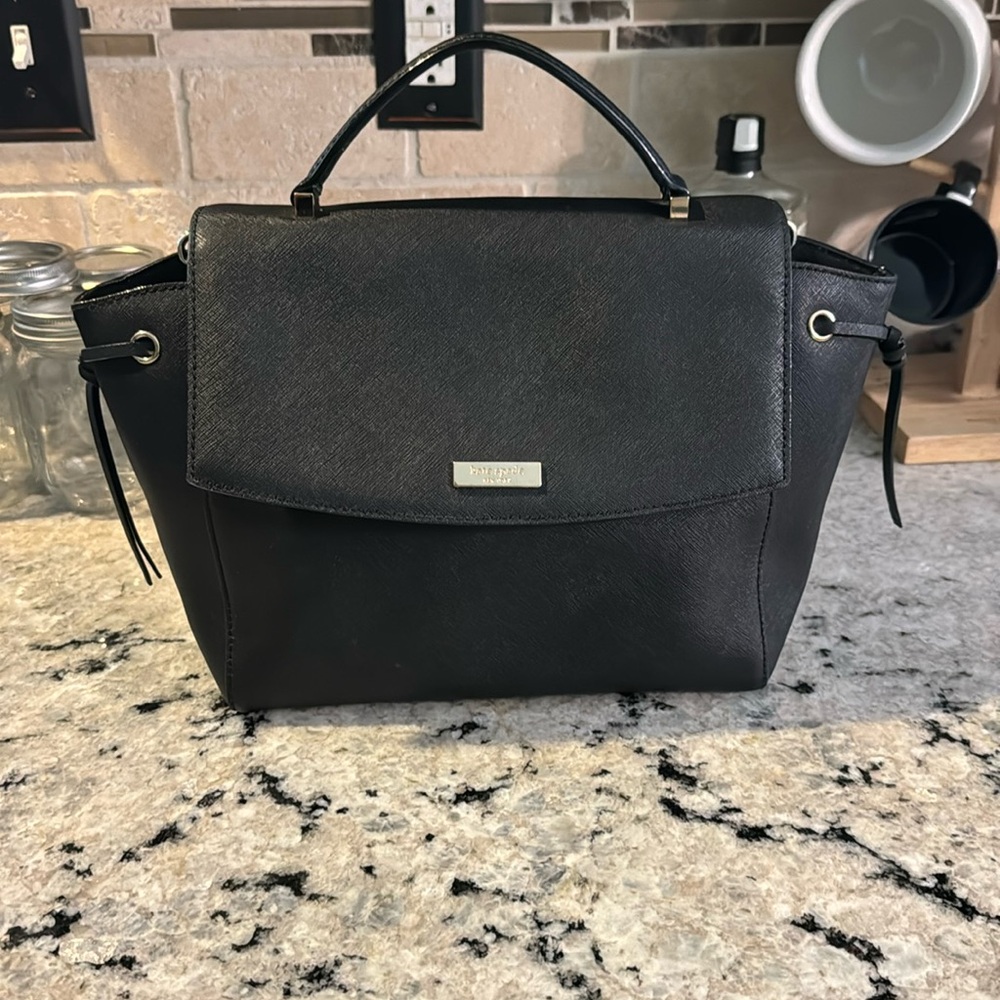 🔥SOLD🔥Kate Spade satchel bag